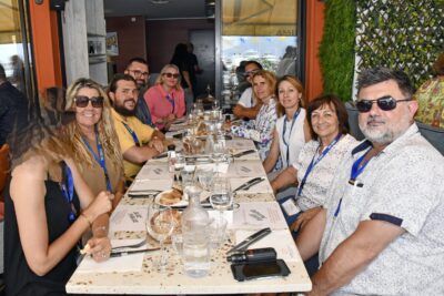 Agrandir l'image 16 sur 33, fenêtre modale