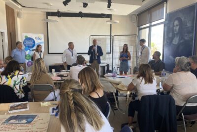 Agrandir l'image 32 sur 33, fenêtre modale